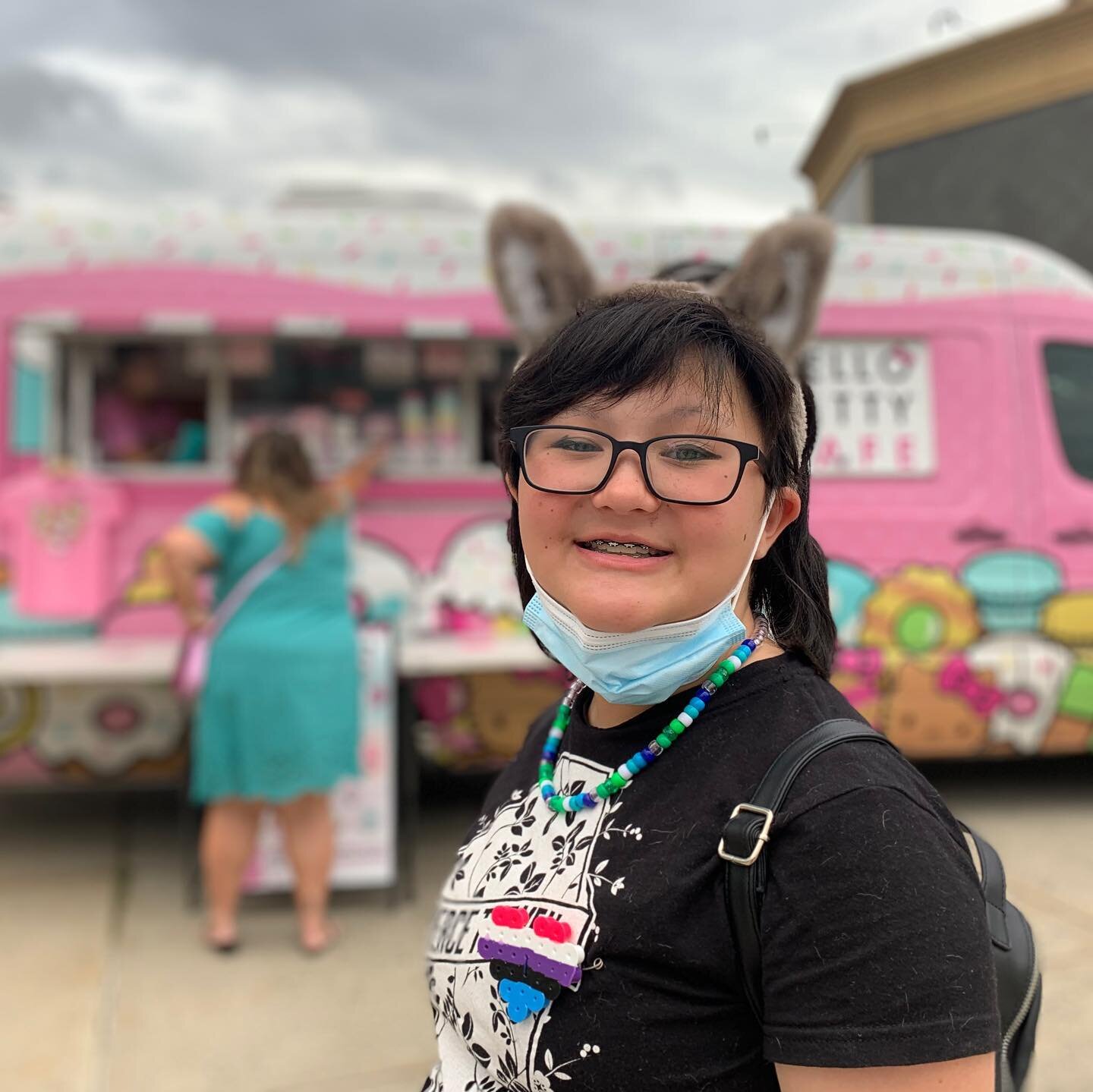 #HelloKitty cruised by and we hailed a cookie. I forget that Margaret Cho joke about what Hello Kitty says wait what she says nothing because she doesn&rsquo;t have a mouth duh. Anyway, this Instagramoment has been brought to you by overconsumption a