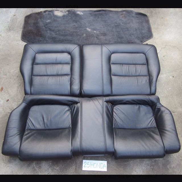 2G Acura Integra Special Edition rear black leather seats! posted on 25honda.com offers accepted through email. #acura #acuraintegra #integra #integrada #daintegra #honda #hondaintegra #2ndgenintegra #2ndgenteggy #90integra #91integra #92integra #93i
