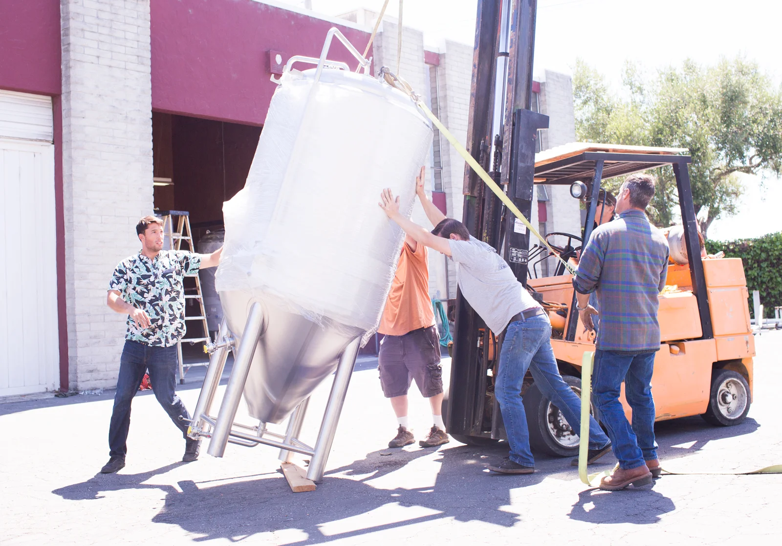 Yesterday, all hands were on deck to get those tanks off the truck and in our brewhouse. Big thanks to Butch and Paul because without them, we would be in a heap of trouble. 