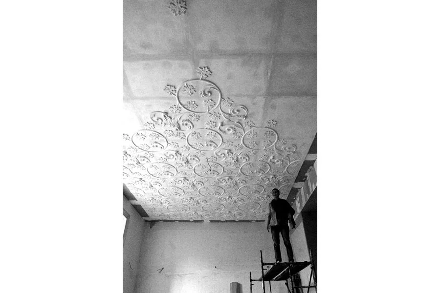 Lisbon Apartment_Panel 4copy.jpg