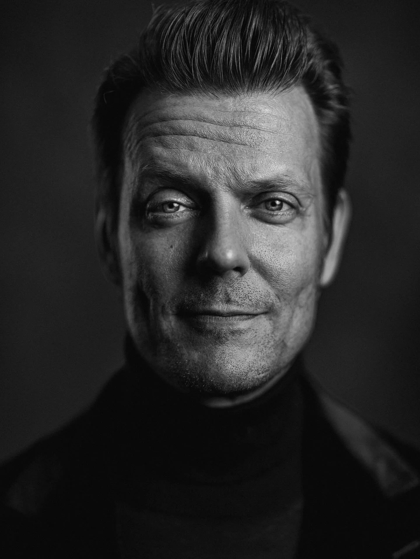 Sam Lake @samlakewrites