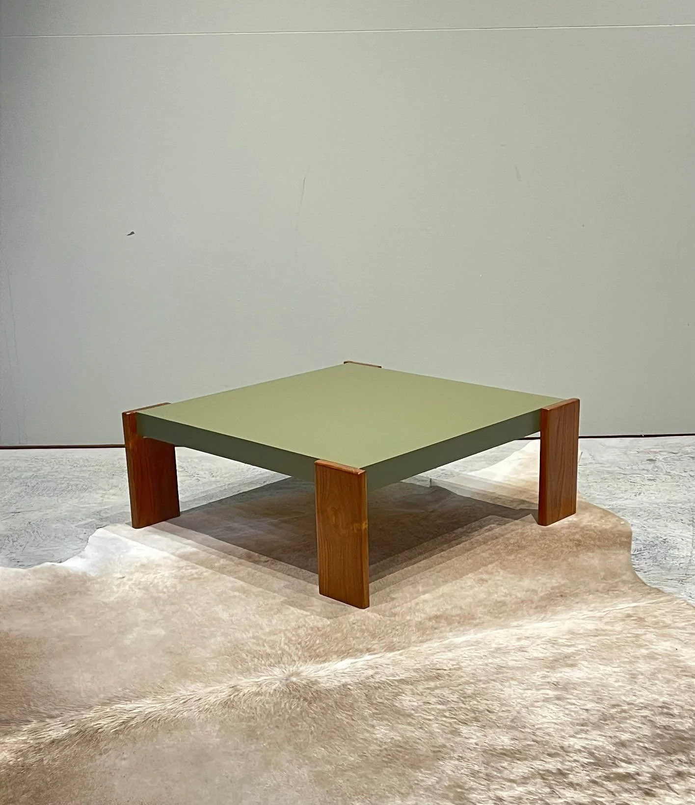 tobia scarpa coffee table.jpg