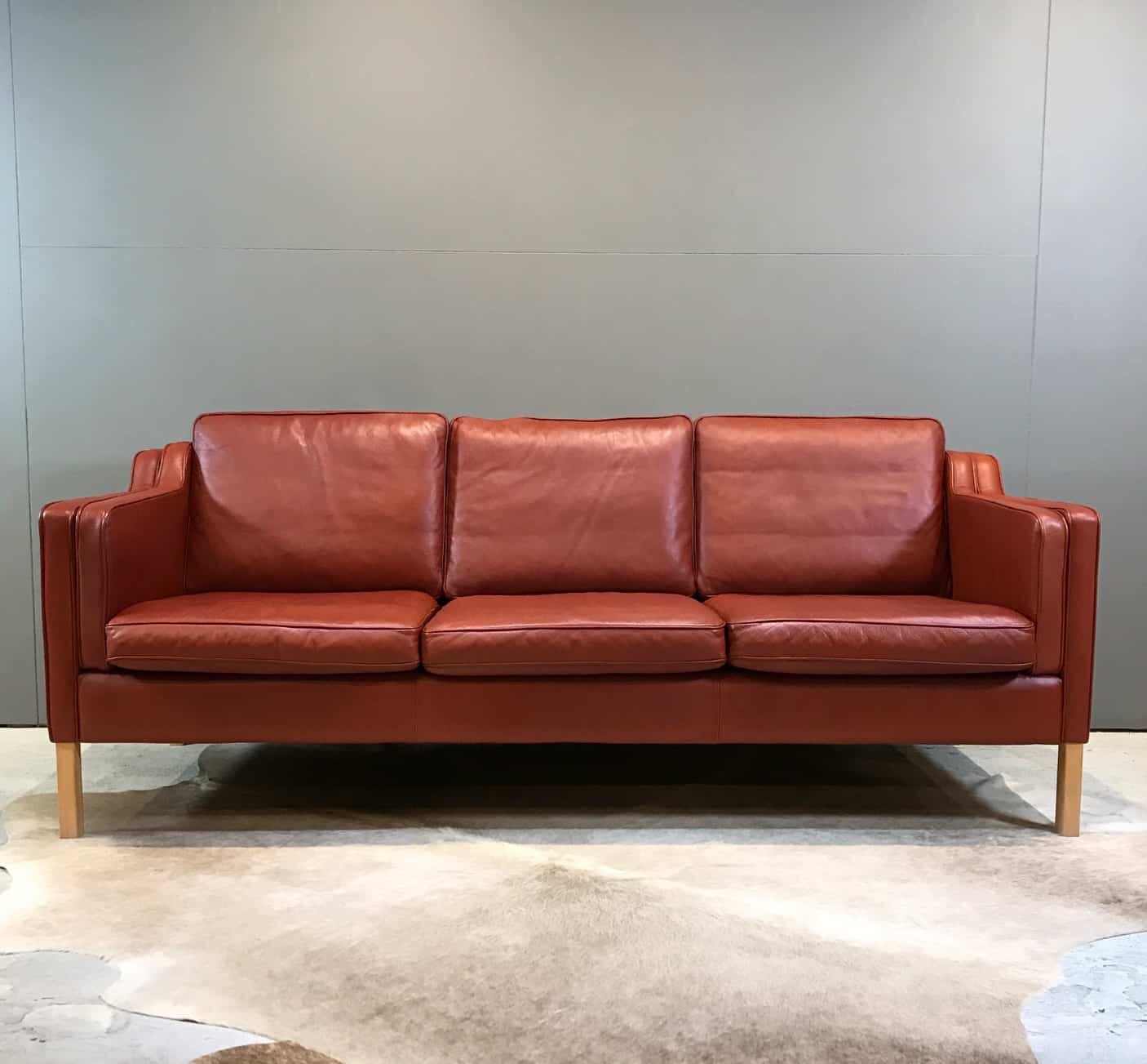 Mid Century Furniture Melbourne, Vintage Leather Couch Melbourne