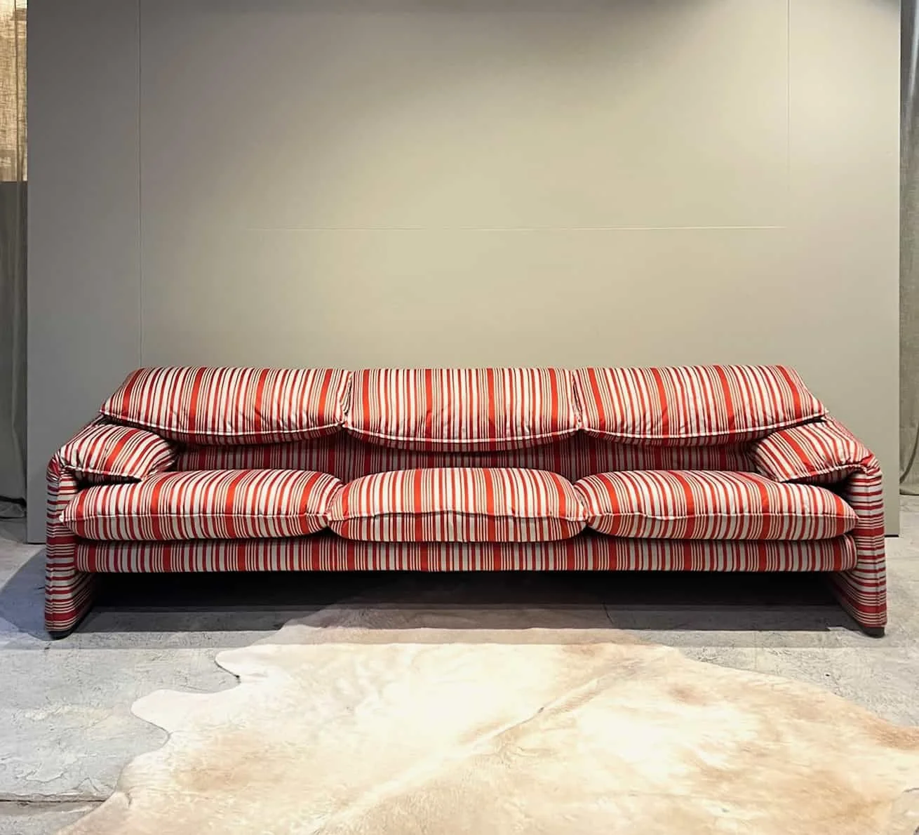 maralunga sofa for sale australia.jpeg