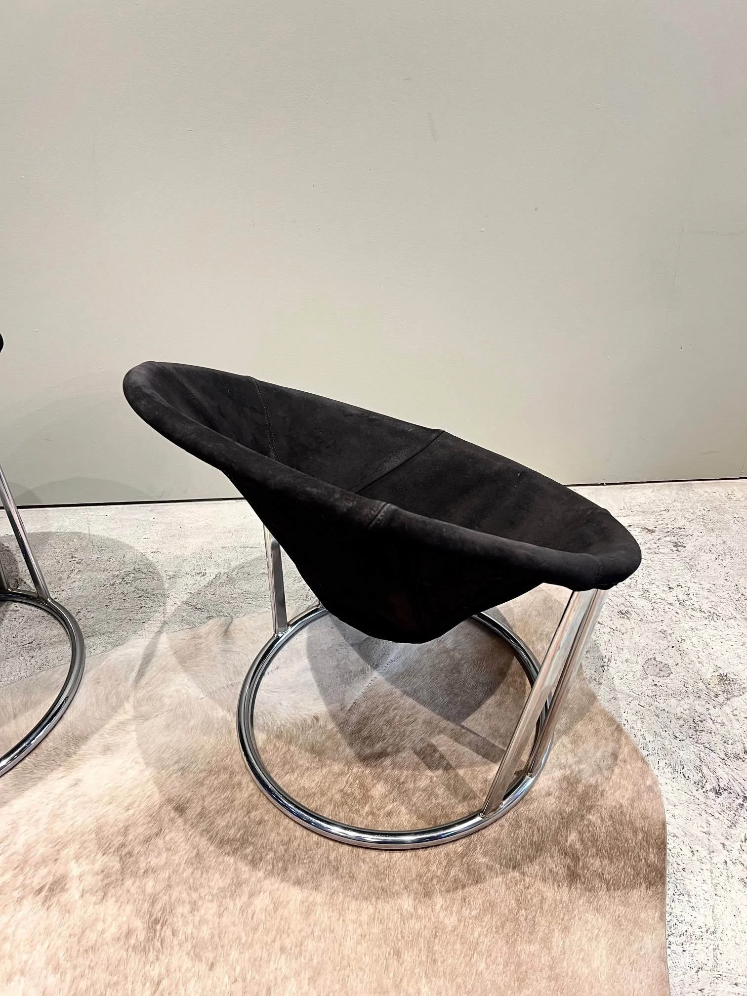 vintage leather ballon chair.jpg