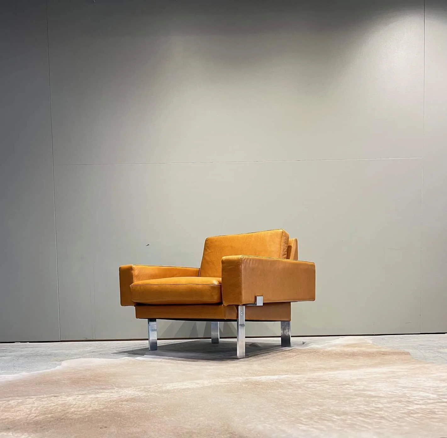 leather and chrome vintage mid century lounge chair.jpg