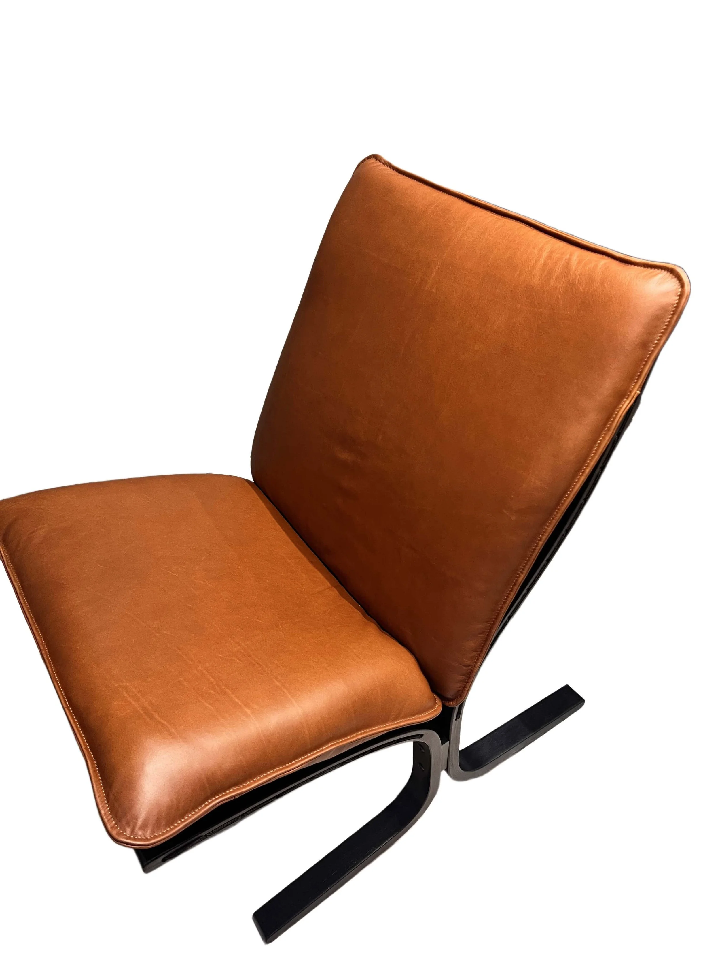 cognac-leather-lounge-chair-detail.jpg