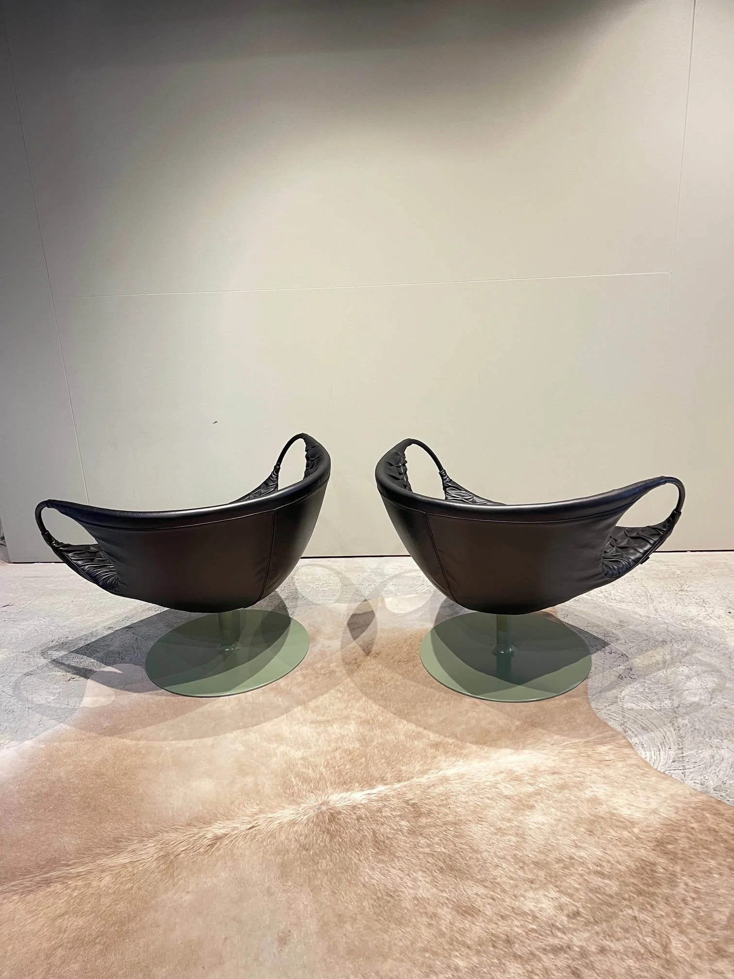 mid century modern italian lounge chairs.jpg