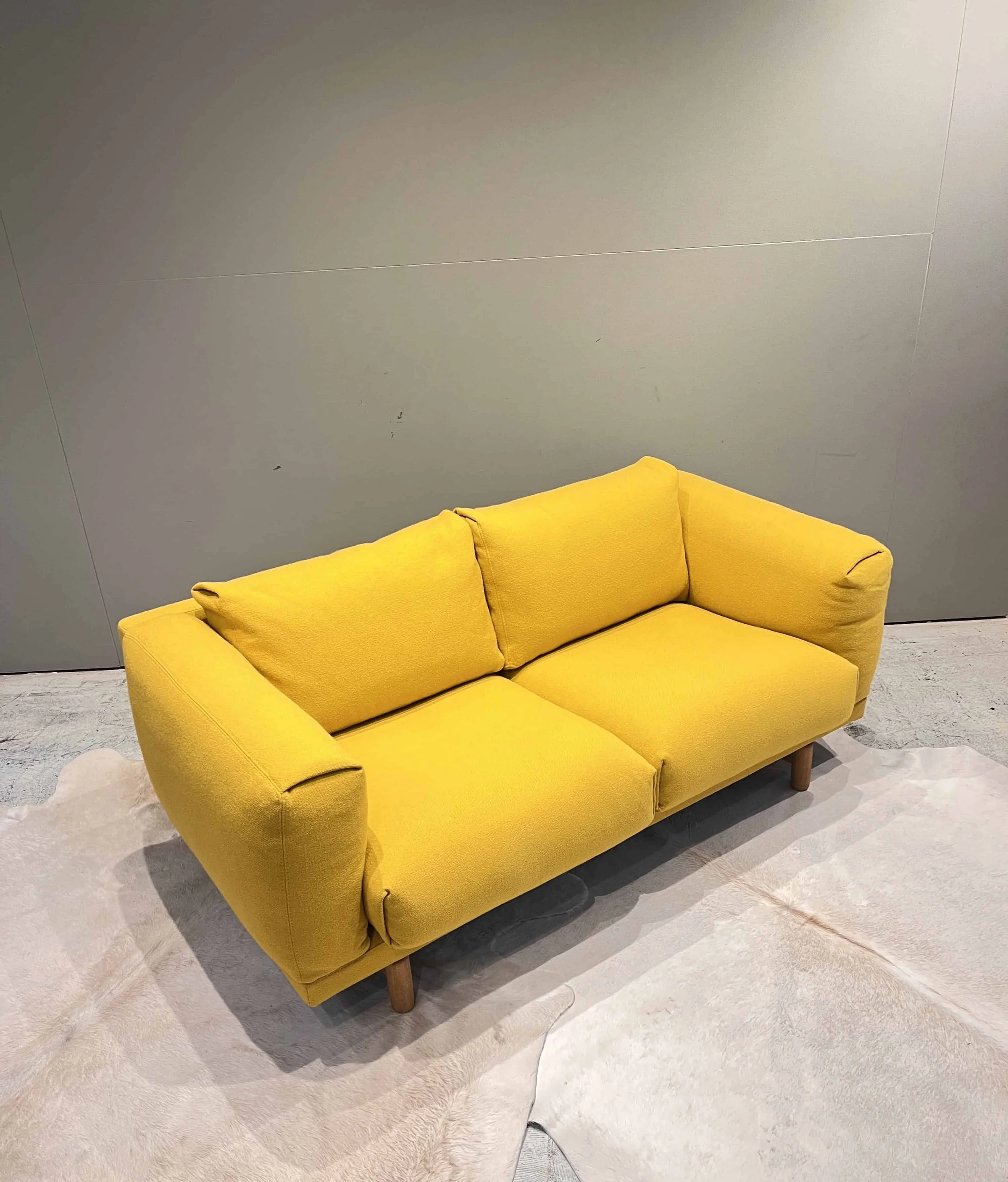 muuto-rest-sofa-yellow-contemporary-scandinavian-sydney-10.jpg