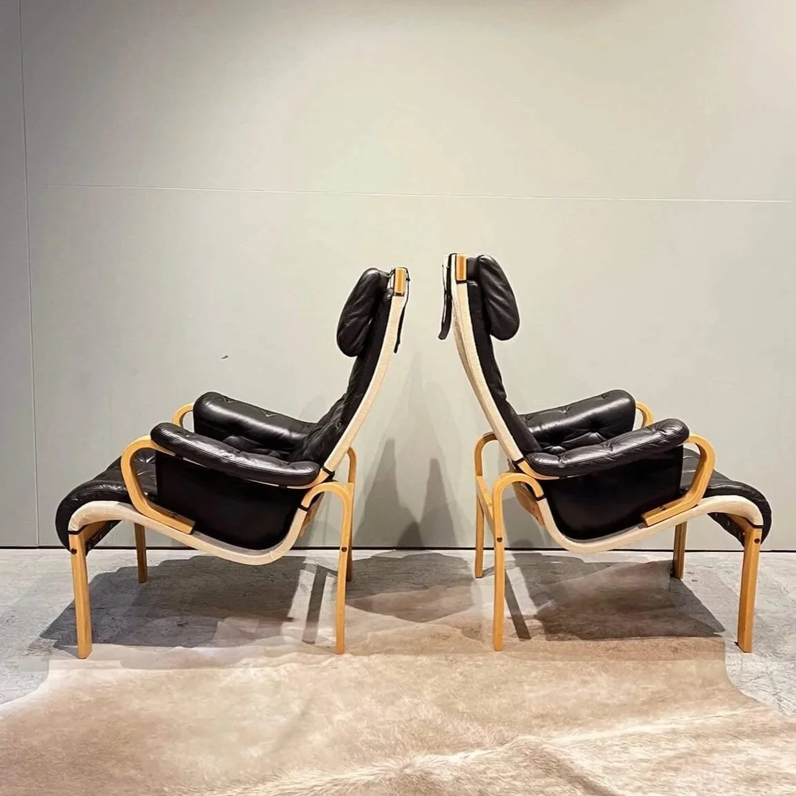 pair+of+scandinavian+vintage+lounge+chairs.jpg