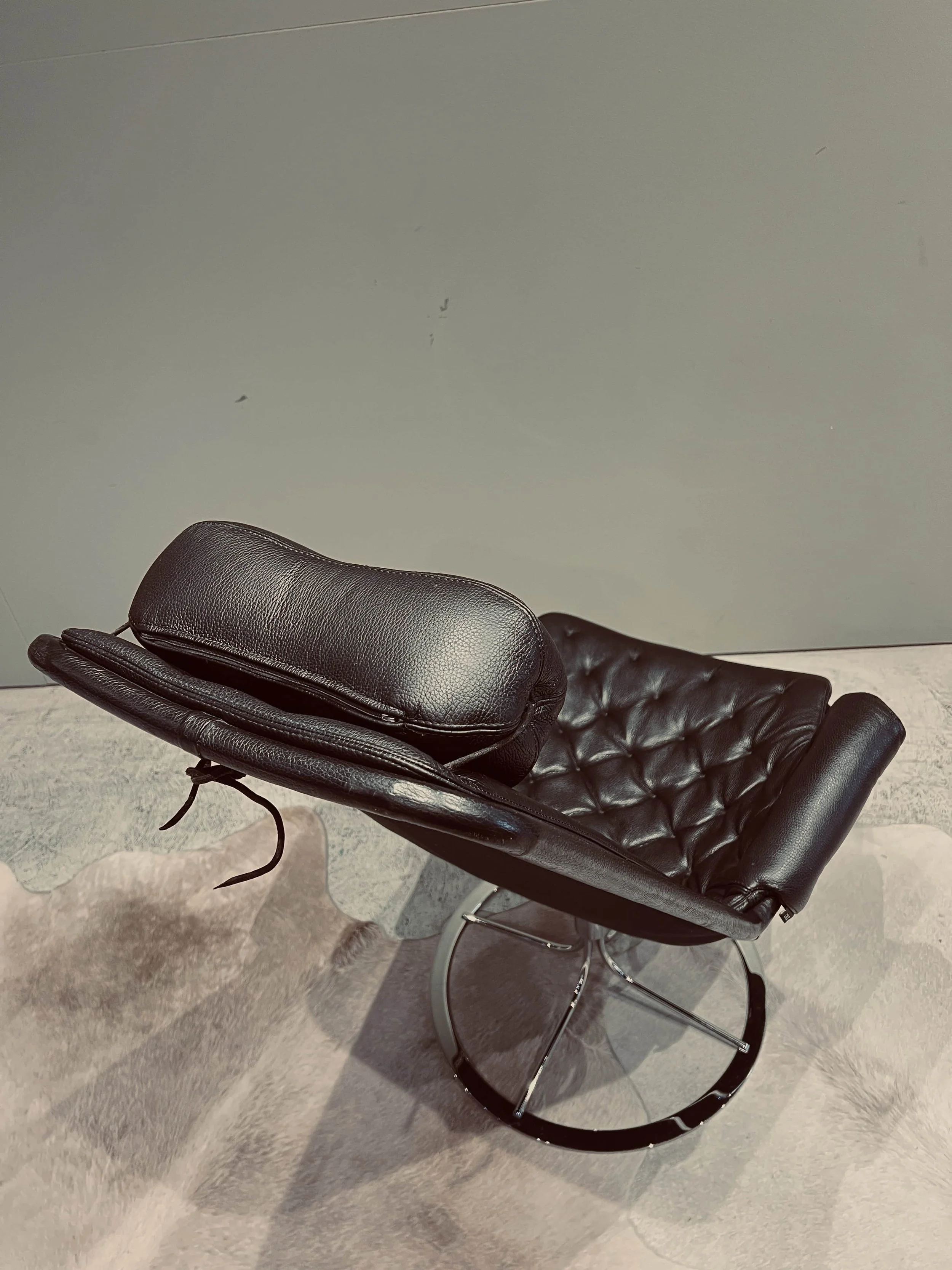 scandinavian-mid-century-black-leather-highback-chair-sydney-06.jpg
