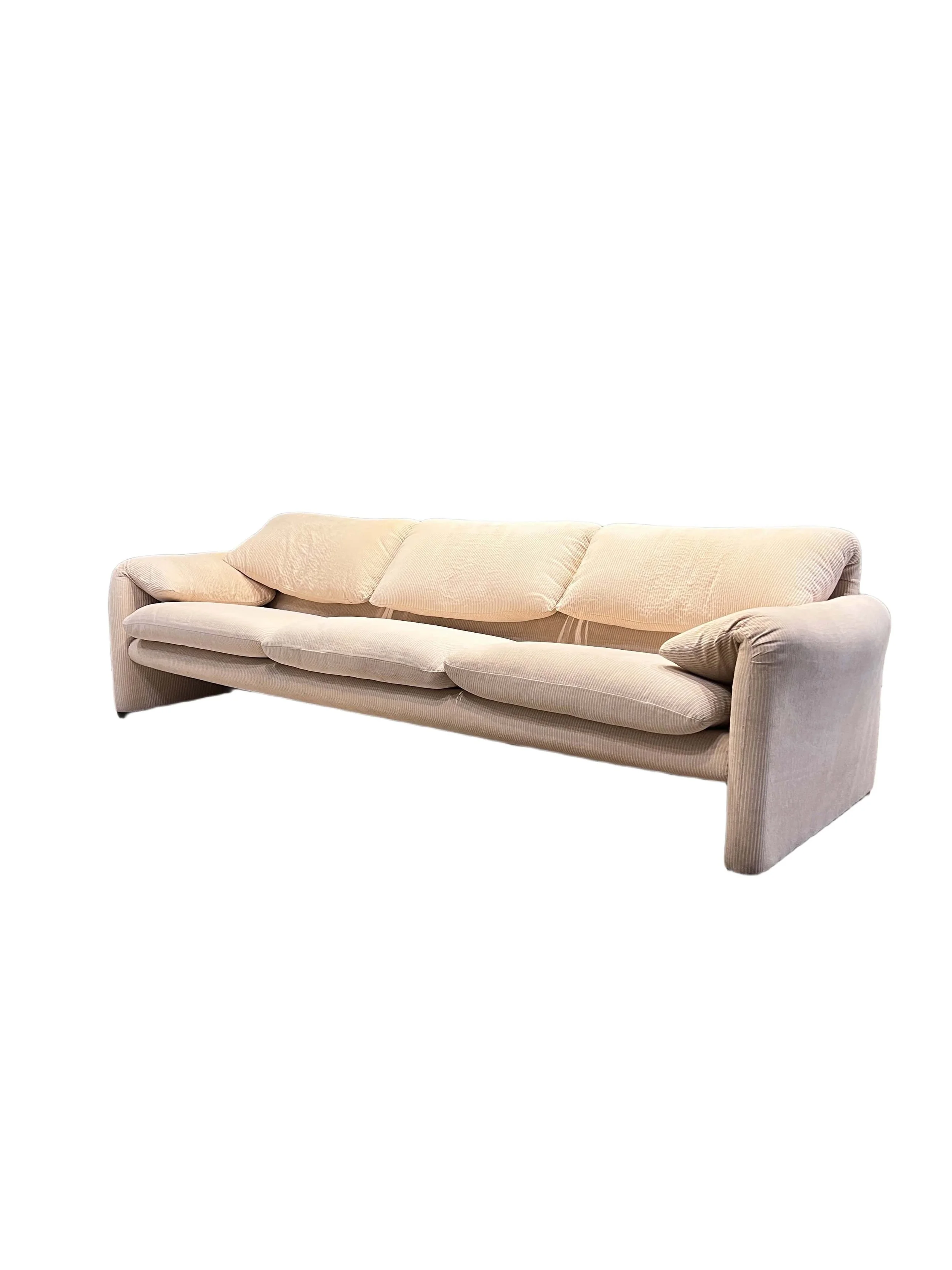 mid-century-italian-three-seat-sofa-cream_1_1.jpg