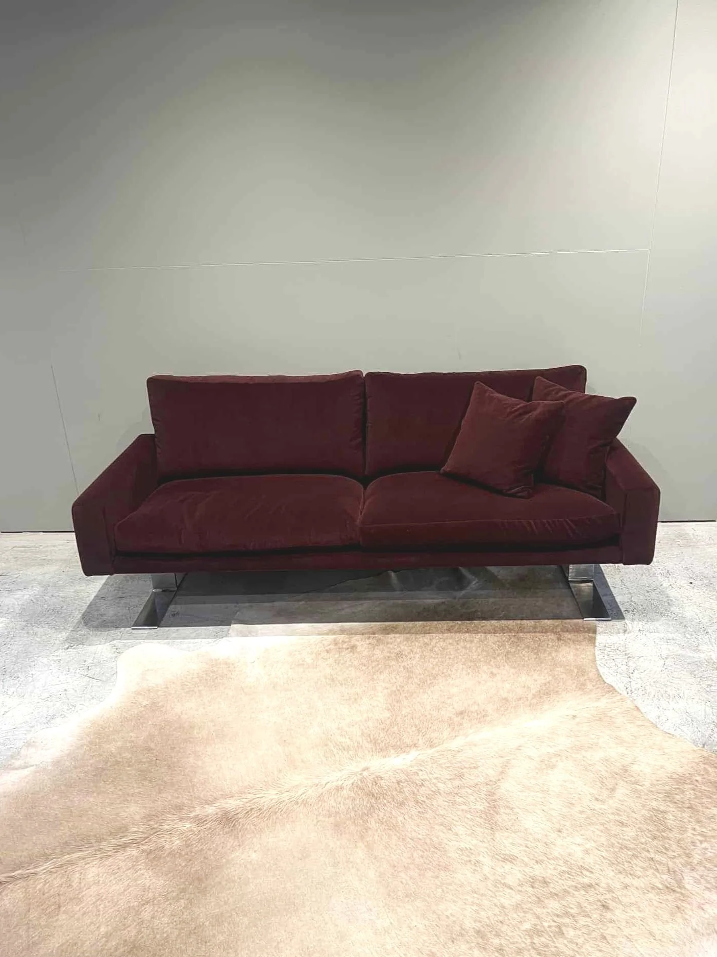 vintage+danish+sofa+with+chrome+legs.jpg