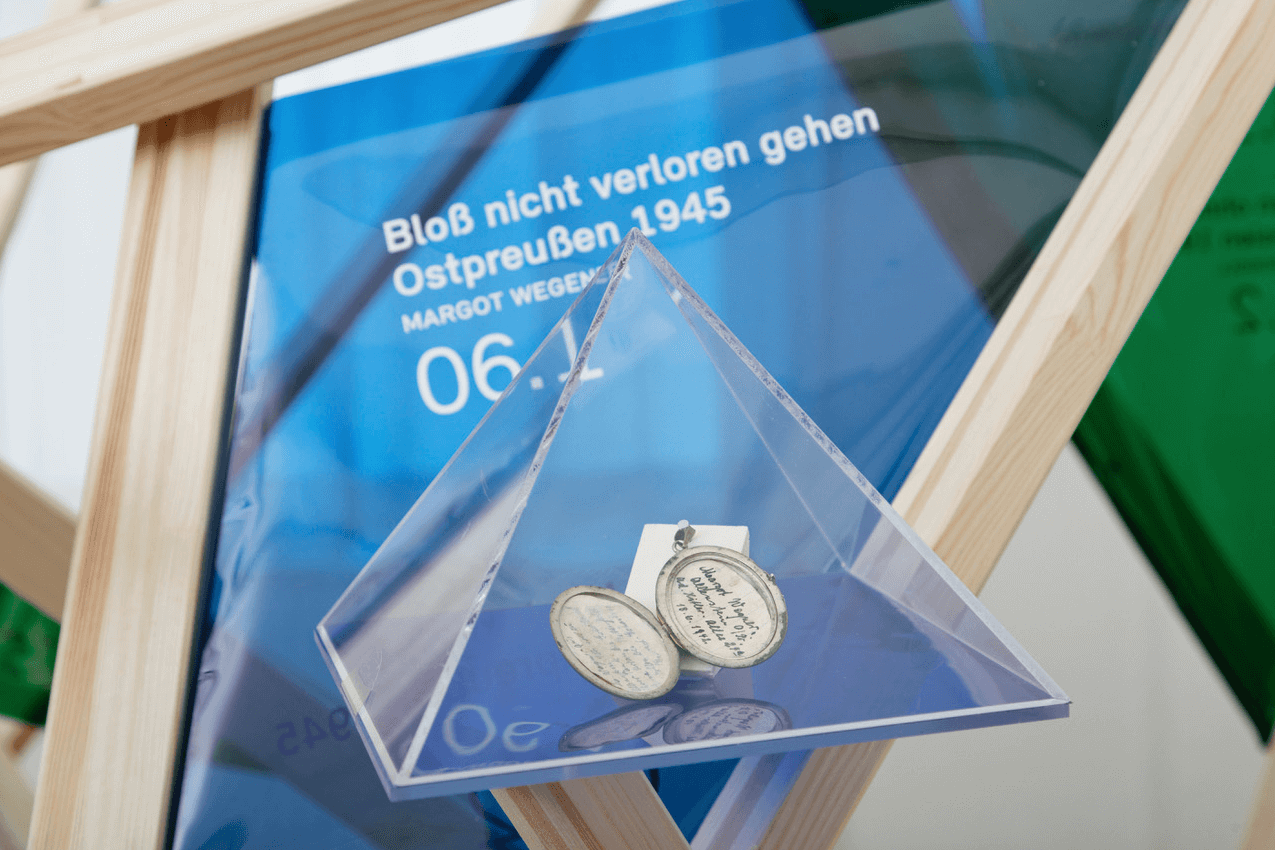 Studio84-Objektgeschichten-SprechendeDinge-ExhibitionDesign