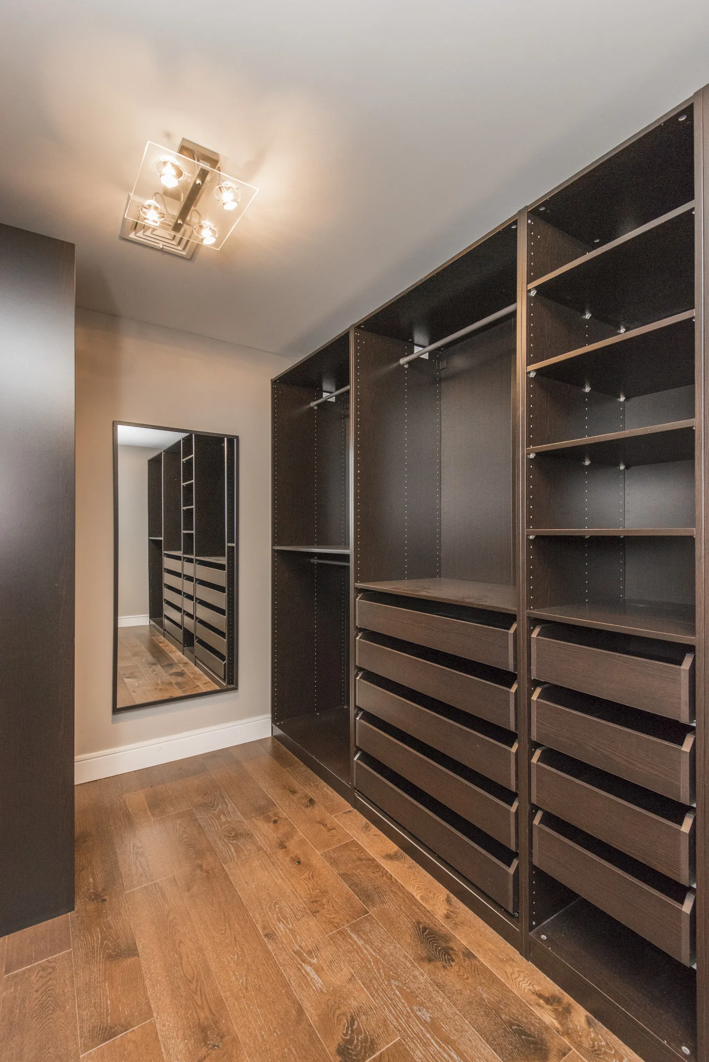 233 Chestnut St15.jpg