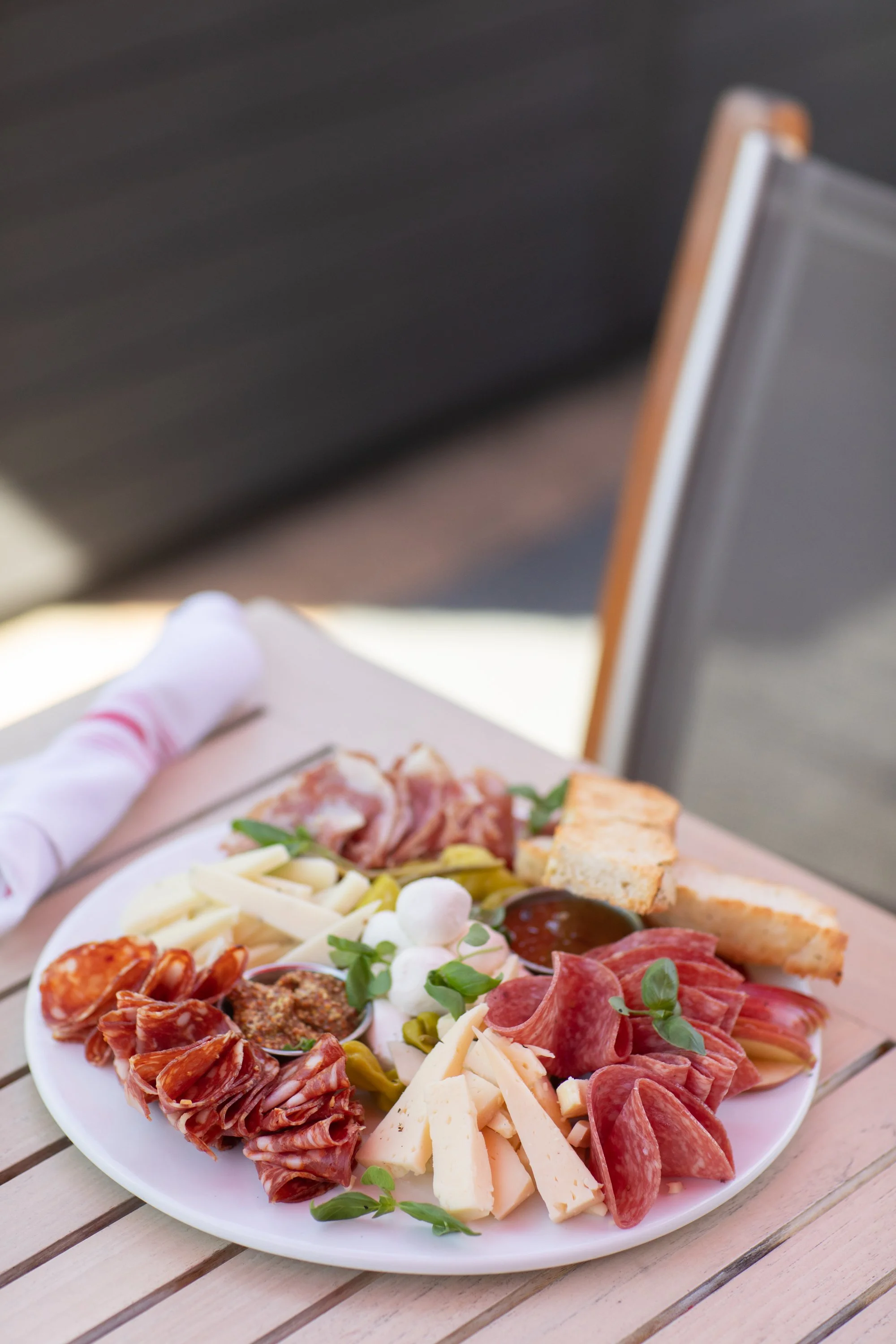 2022-Tuscan Bistro_Kari Herer_061.jpg