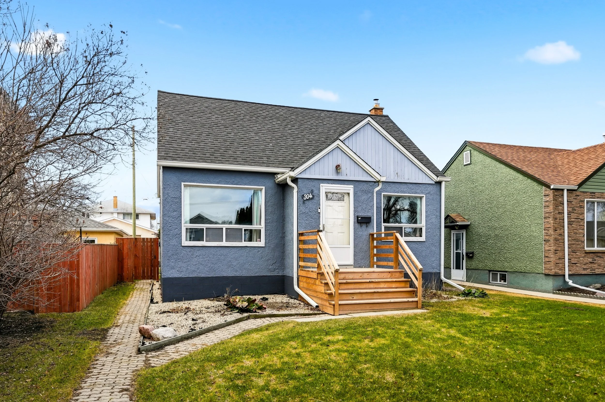 304 SMITHFIELD AVENUE
