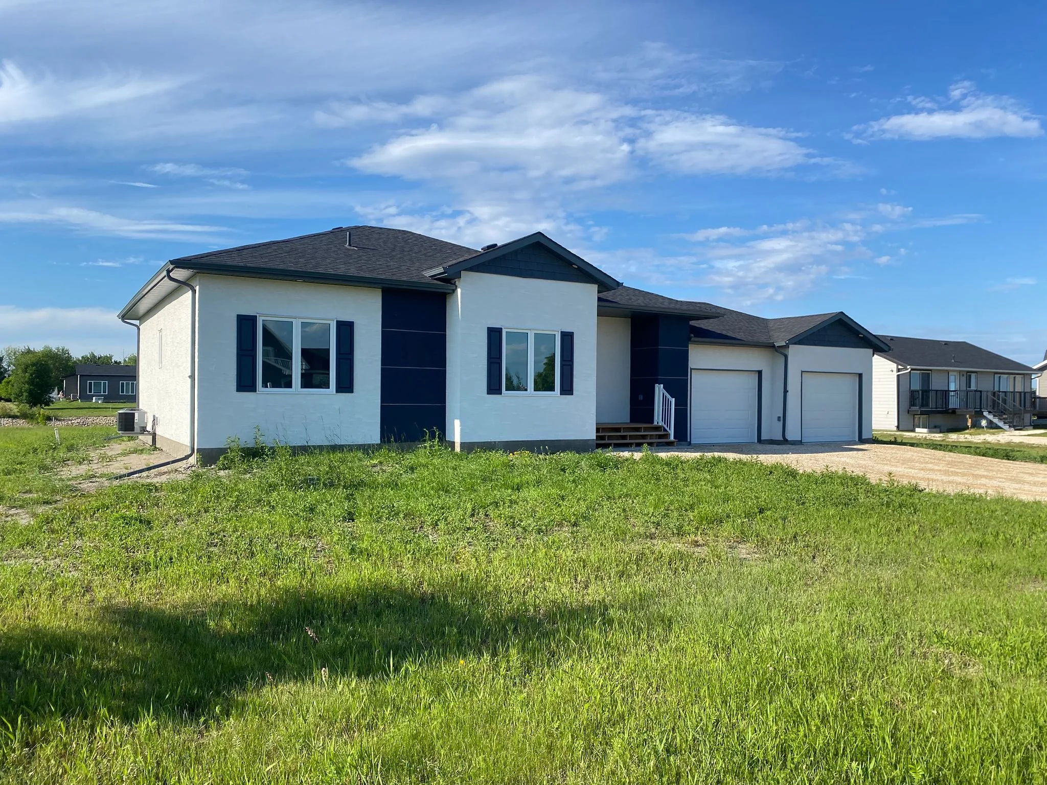 84 LAKE ESTATE DRIVE