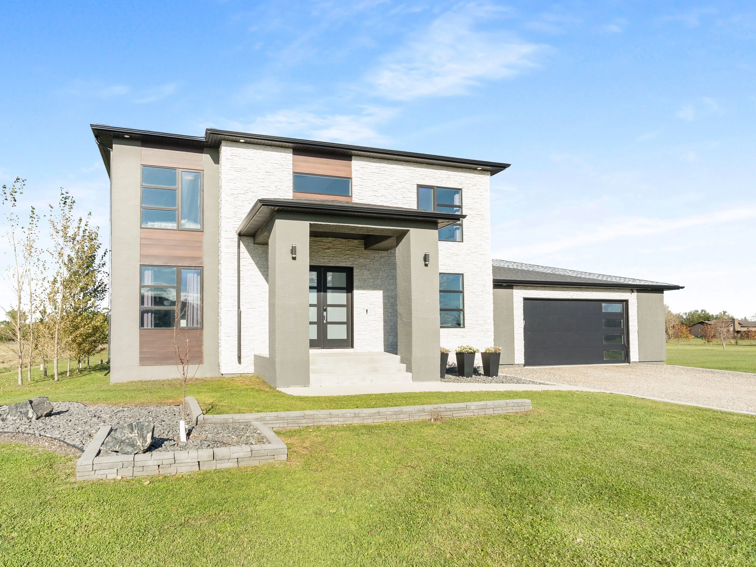 711 SLATER ROAD