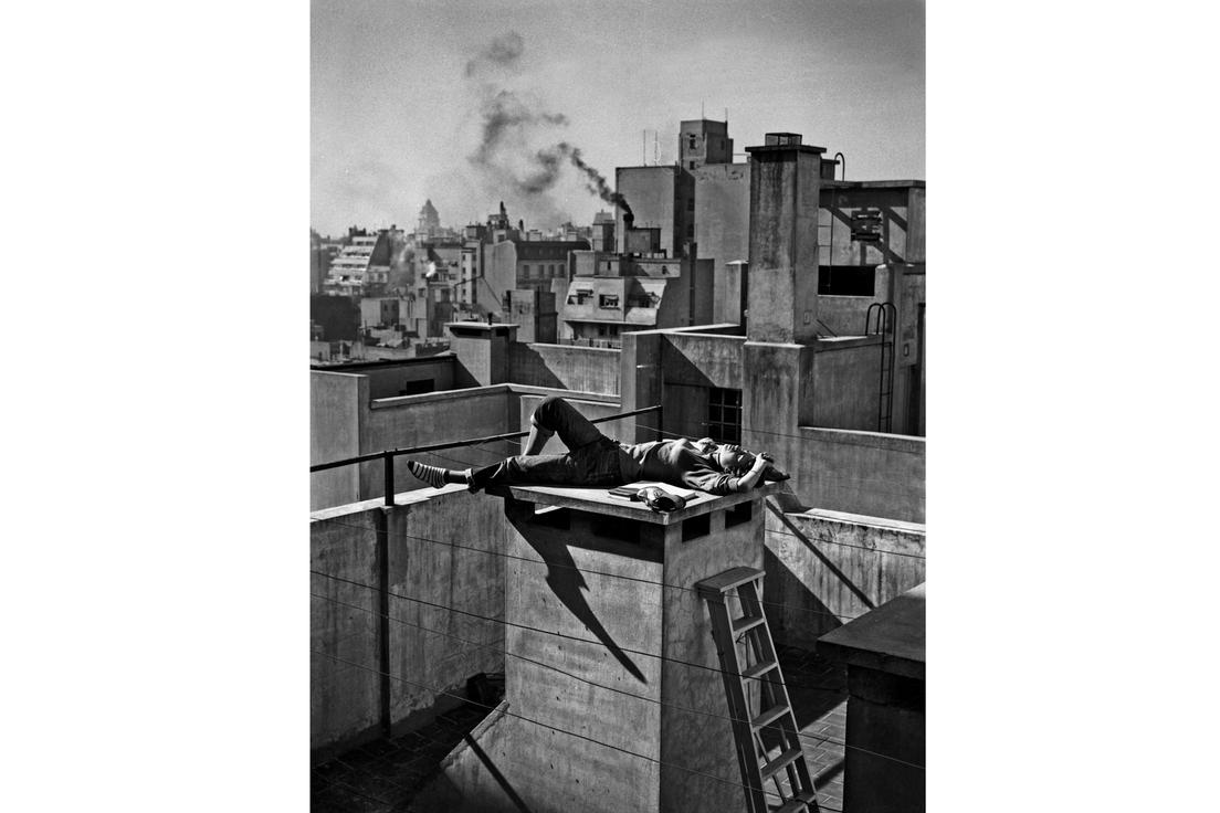  Annemarie Heinrich, "Veraneando en la ciudad", 1959 