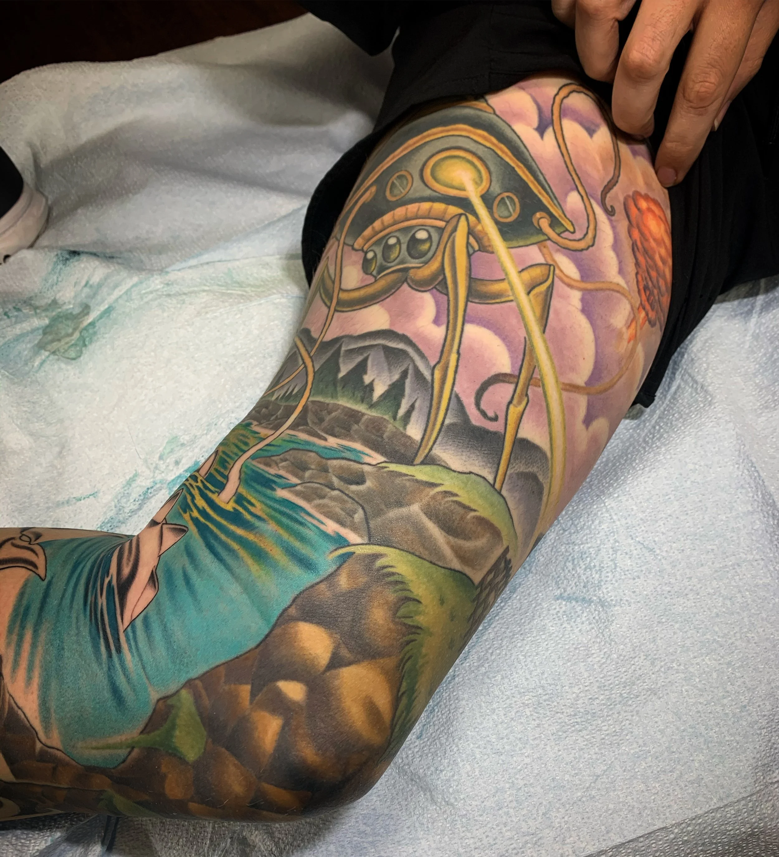 Monster Leg Sleeve detail