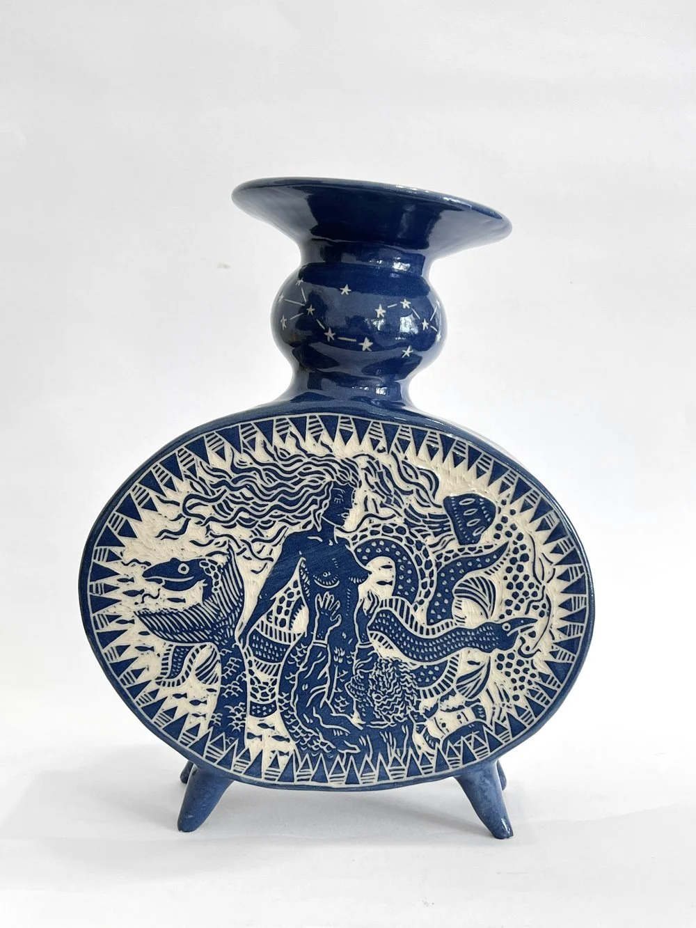 Piezas esgrafiadas de Clara Holt