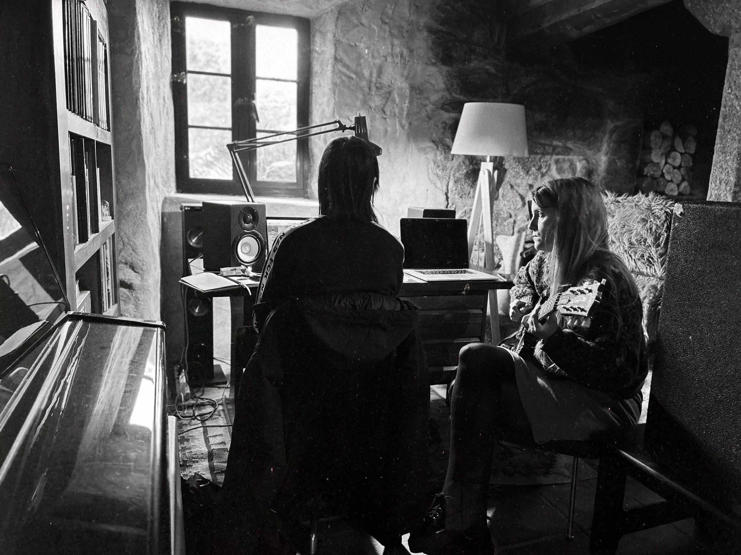 ANXELA BALTAR & VIO MOSQUERA (BALA) · Musician · Galicia