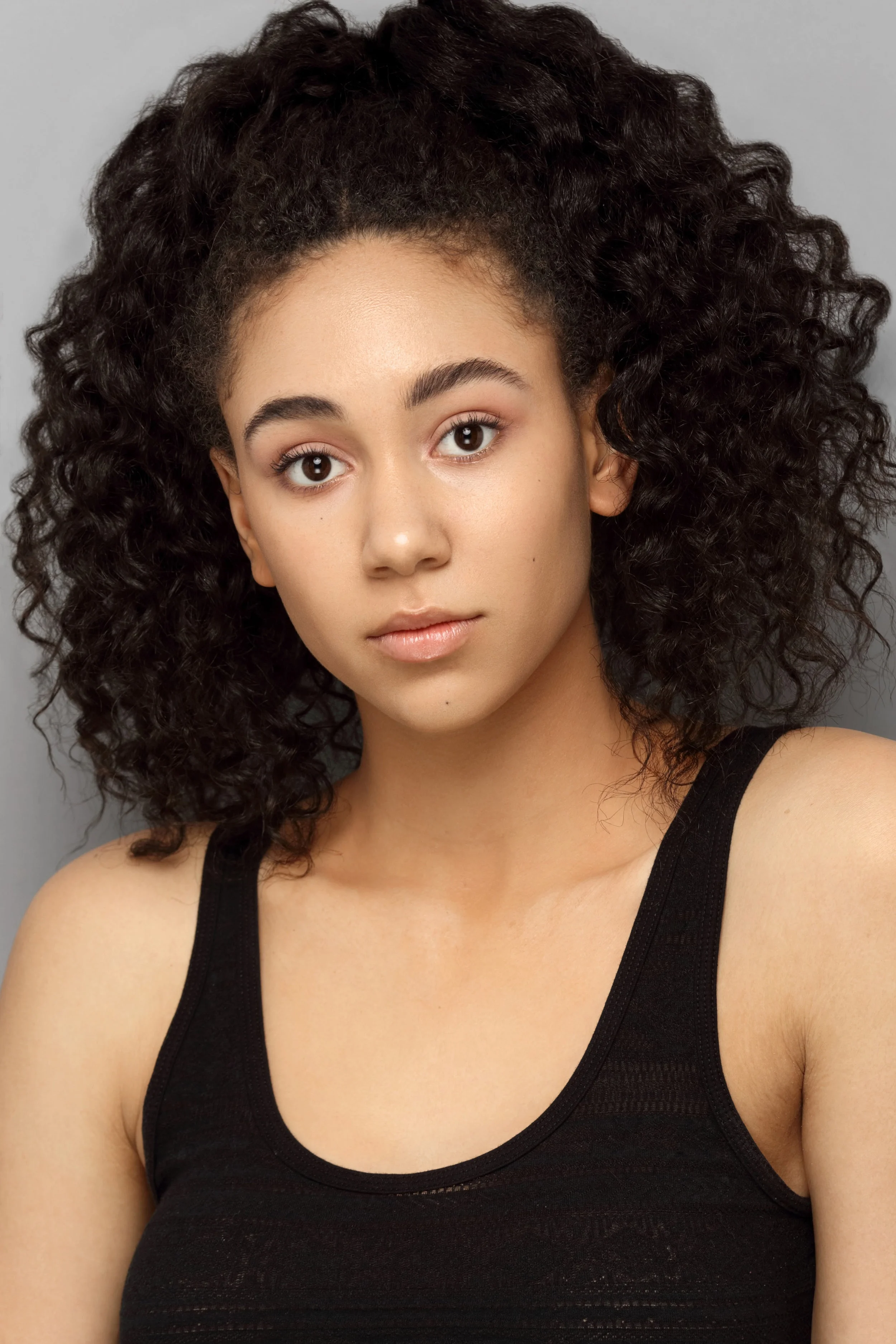 Zoe.HairRetouched.jpg