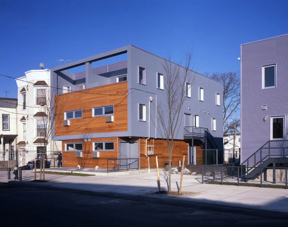 0210 - 13 - website.jpg