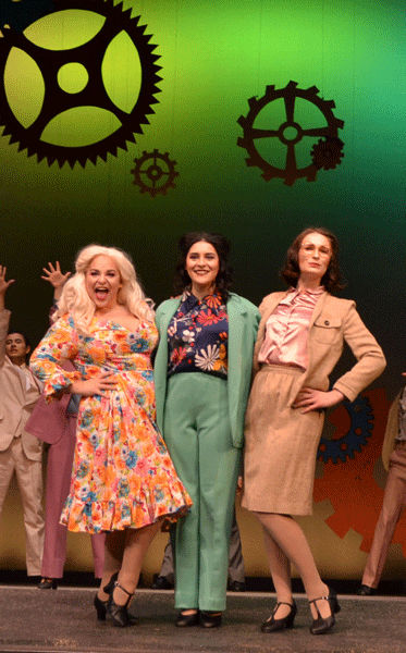 Doralee,-Violet-and-Judy-finale.gif