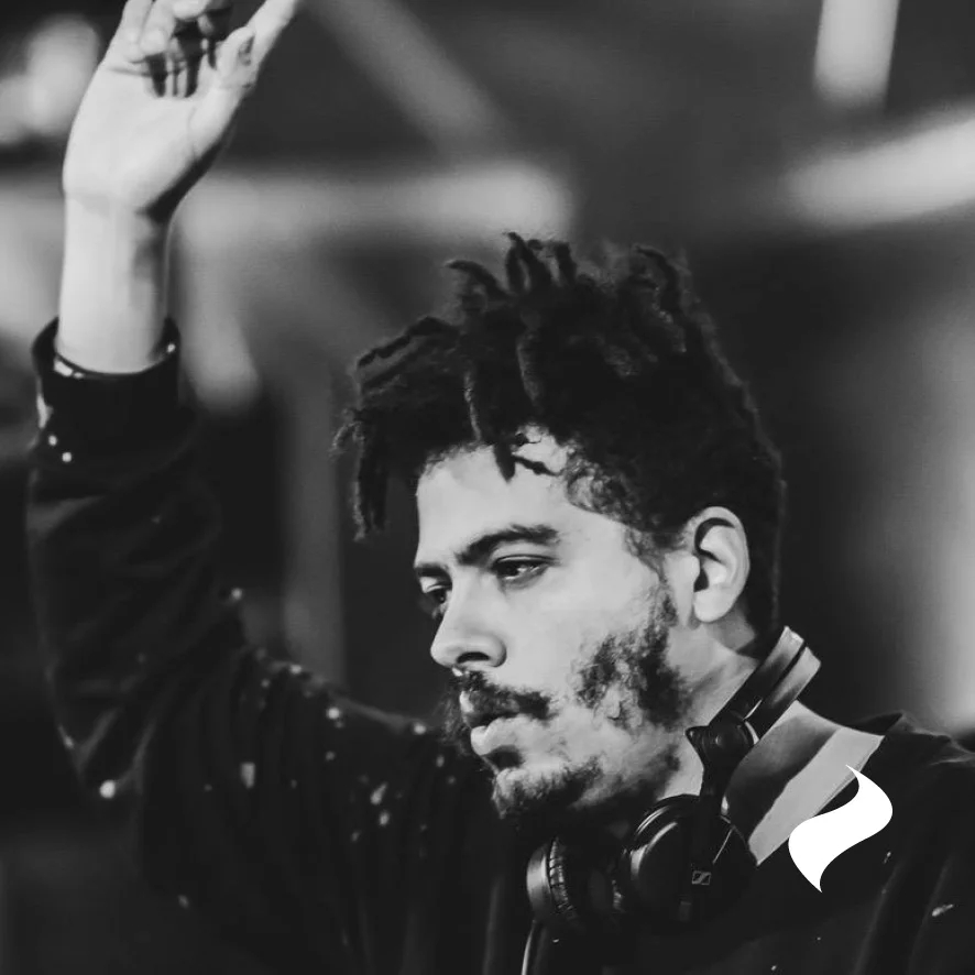 Seth Troxler