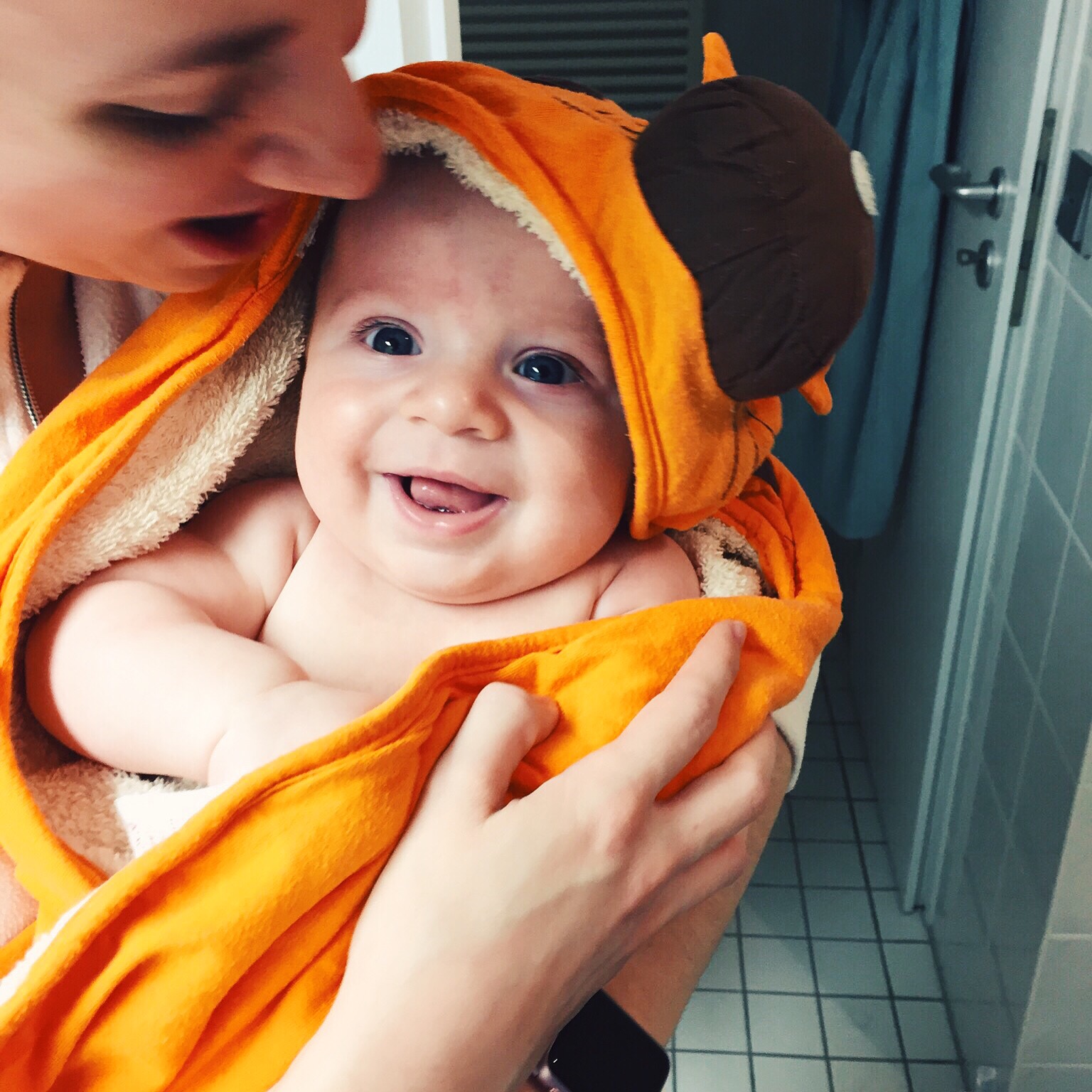 Is that not the cutest little tiger you've ever seen?!