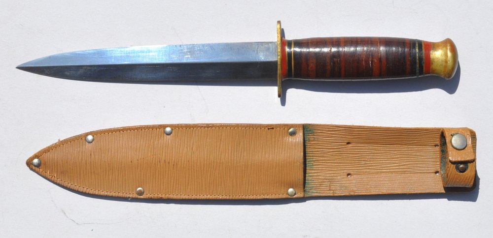 British Fighting Knife by Southern & Richardson Antiques from The Retreat