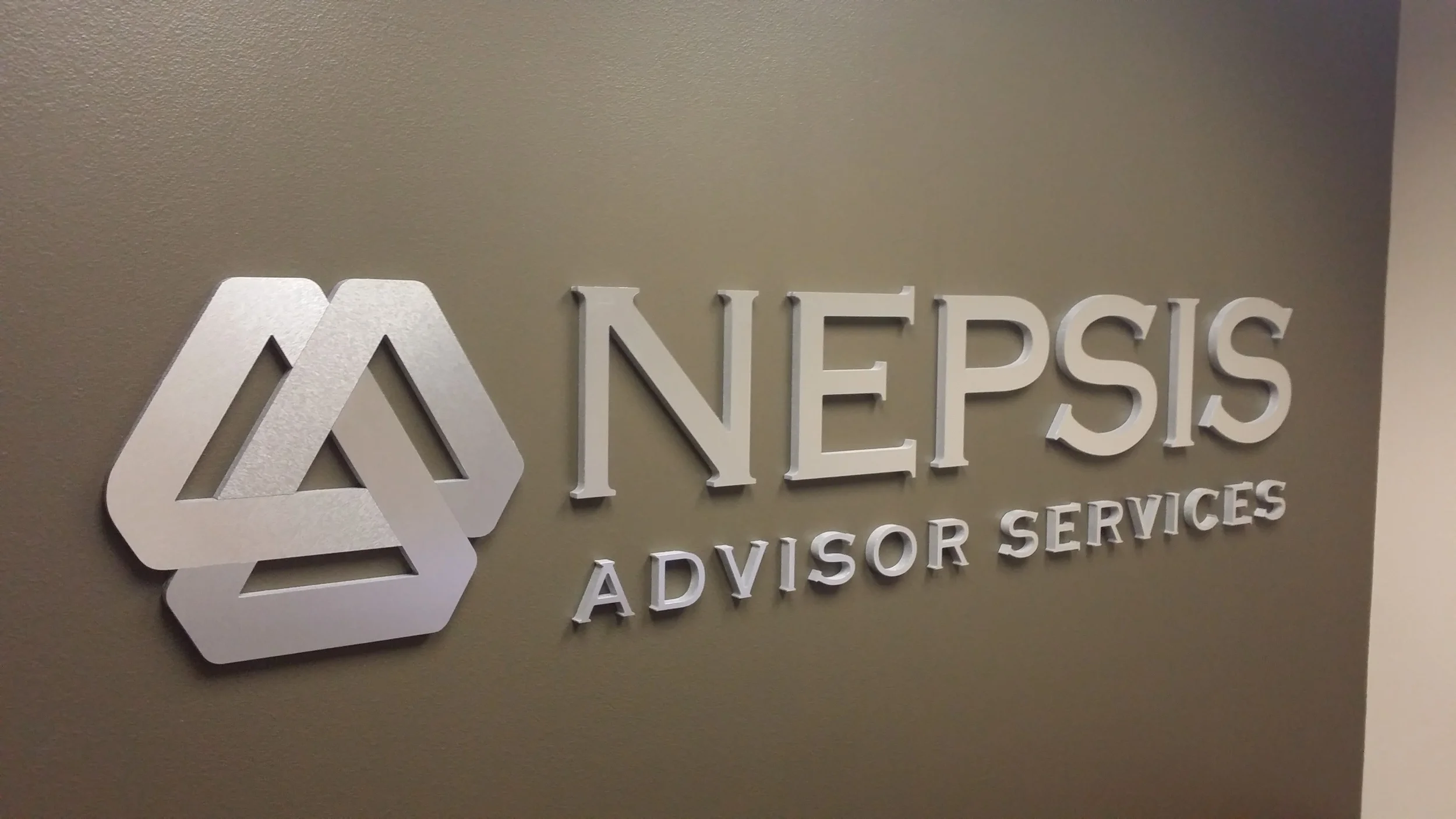 Dimensional Lettering / Logo