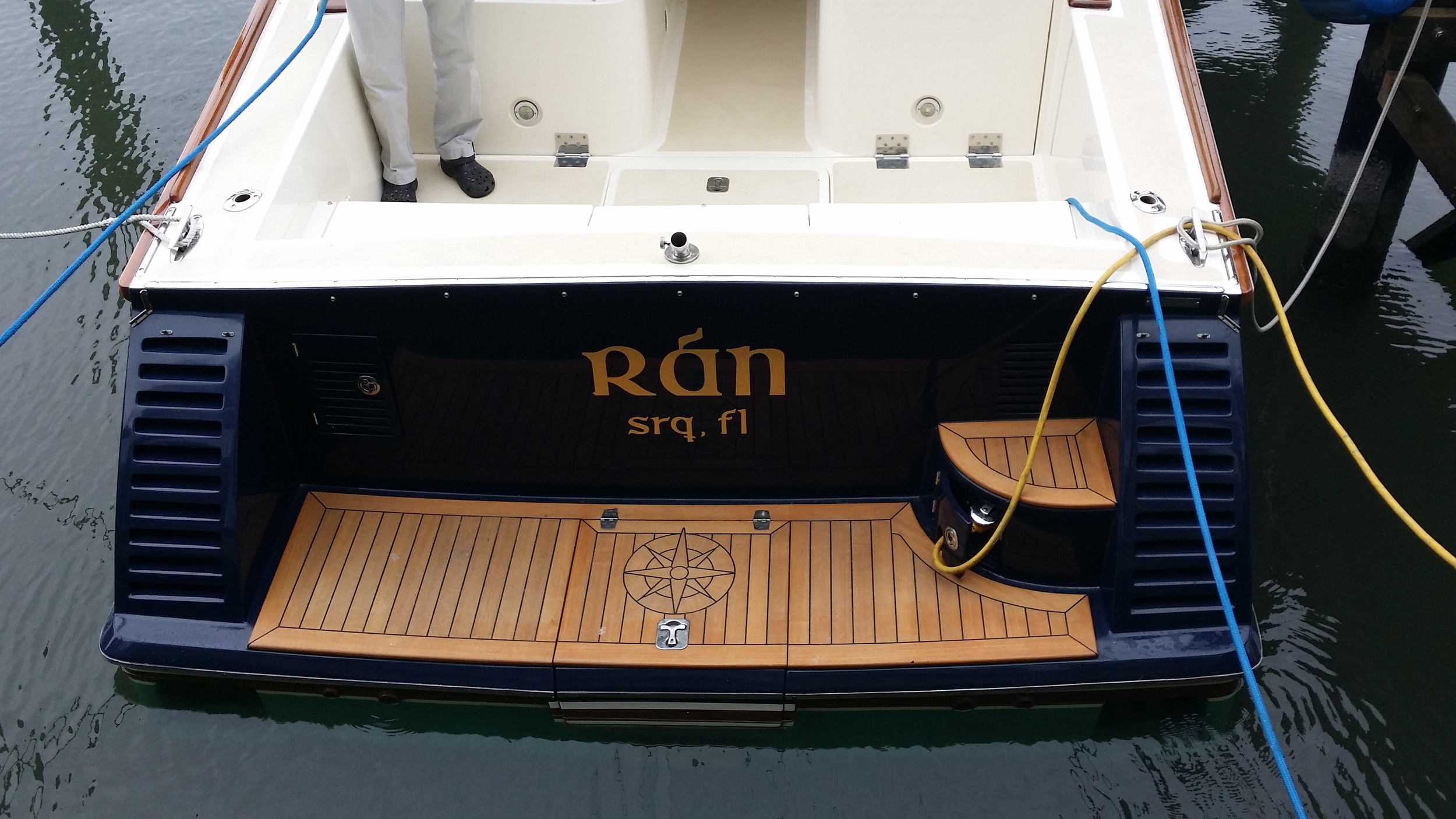 Transom Lettering