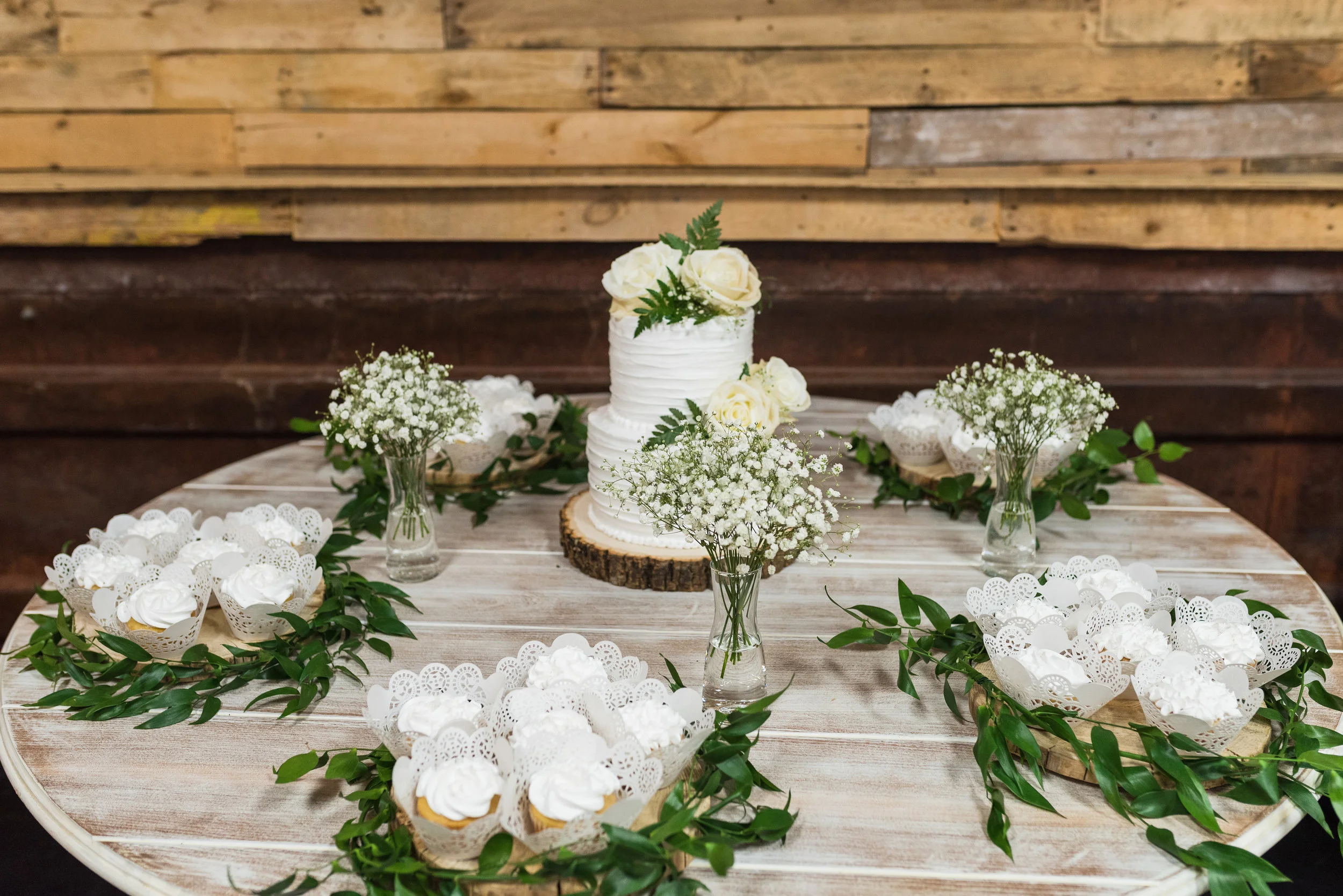 CroyWeddingMichelleHoffmanPhotography-221.jpg