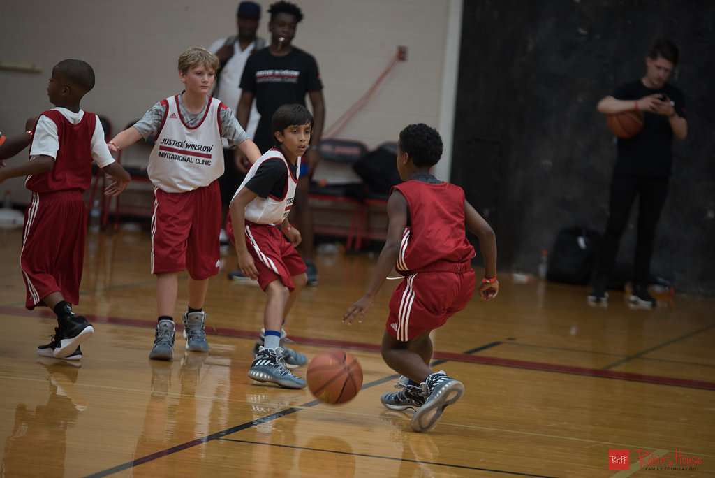 rhff_basketball_clinic_saturday-115.jpg