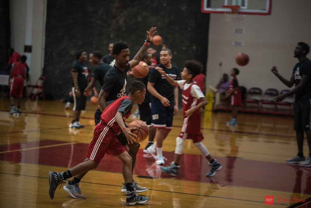 rhff_basketball_clinic_sunday-1.jpg