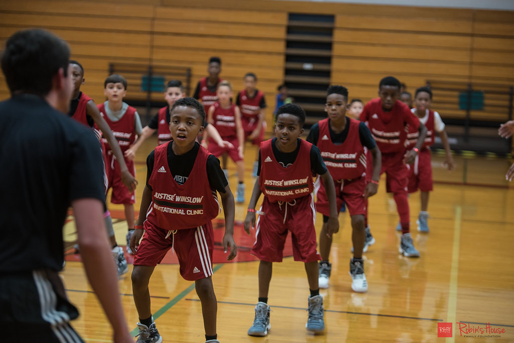 rhff_basketball_clinic_sunday-10.jpg