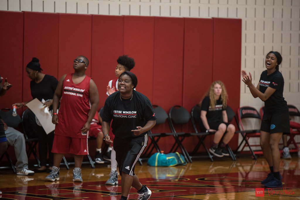 rhff_basketball_clinic_sunday-50.jpg