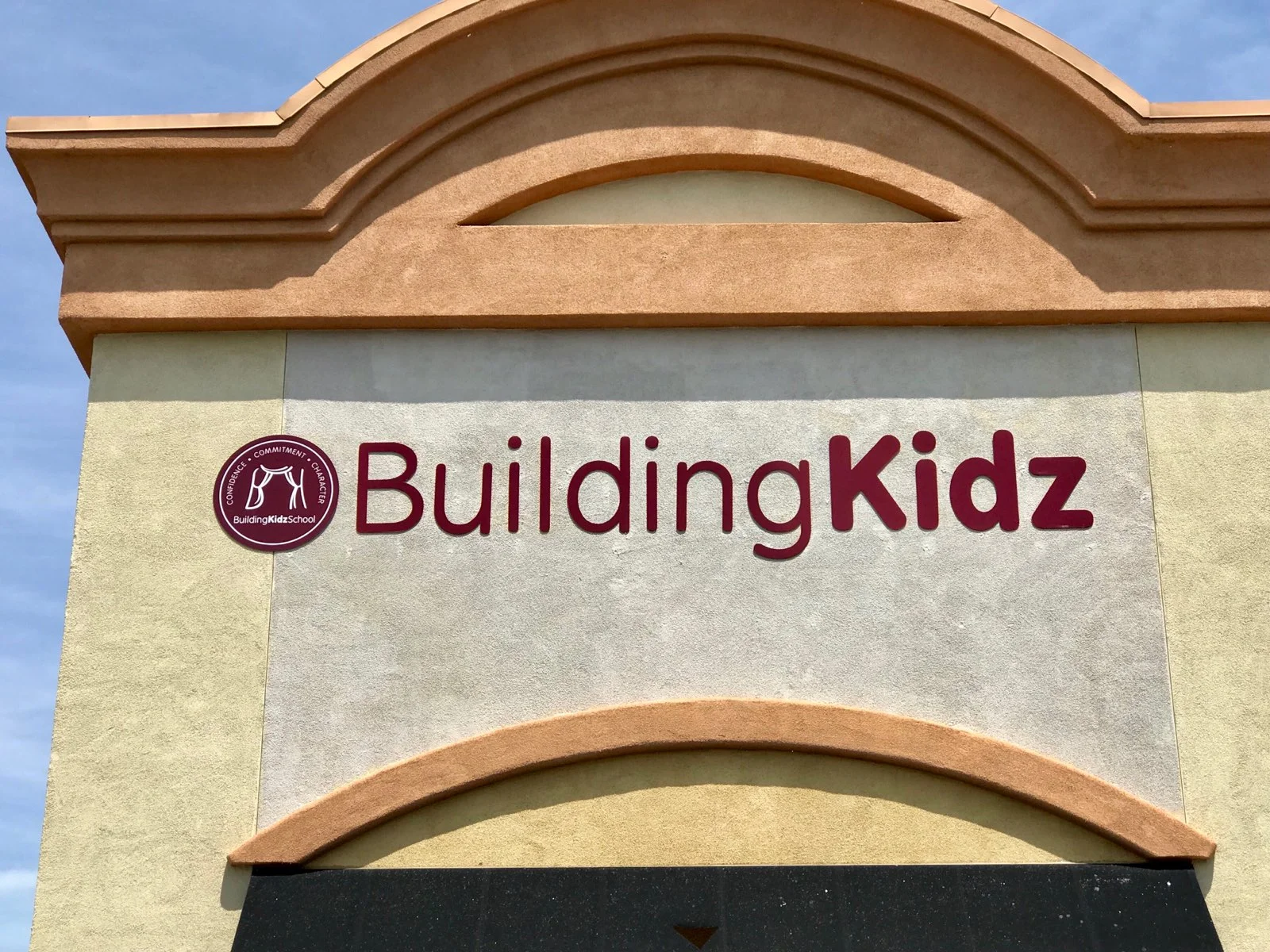 NonIlluminated 3D Outdoor Signs — Cal Signs Inc.