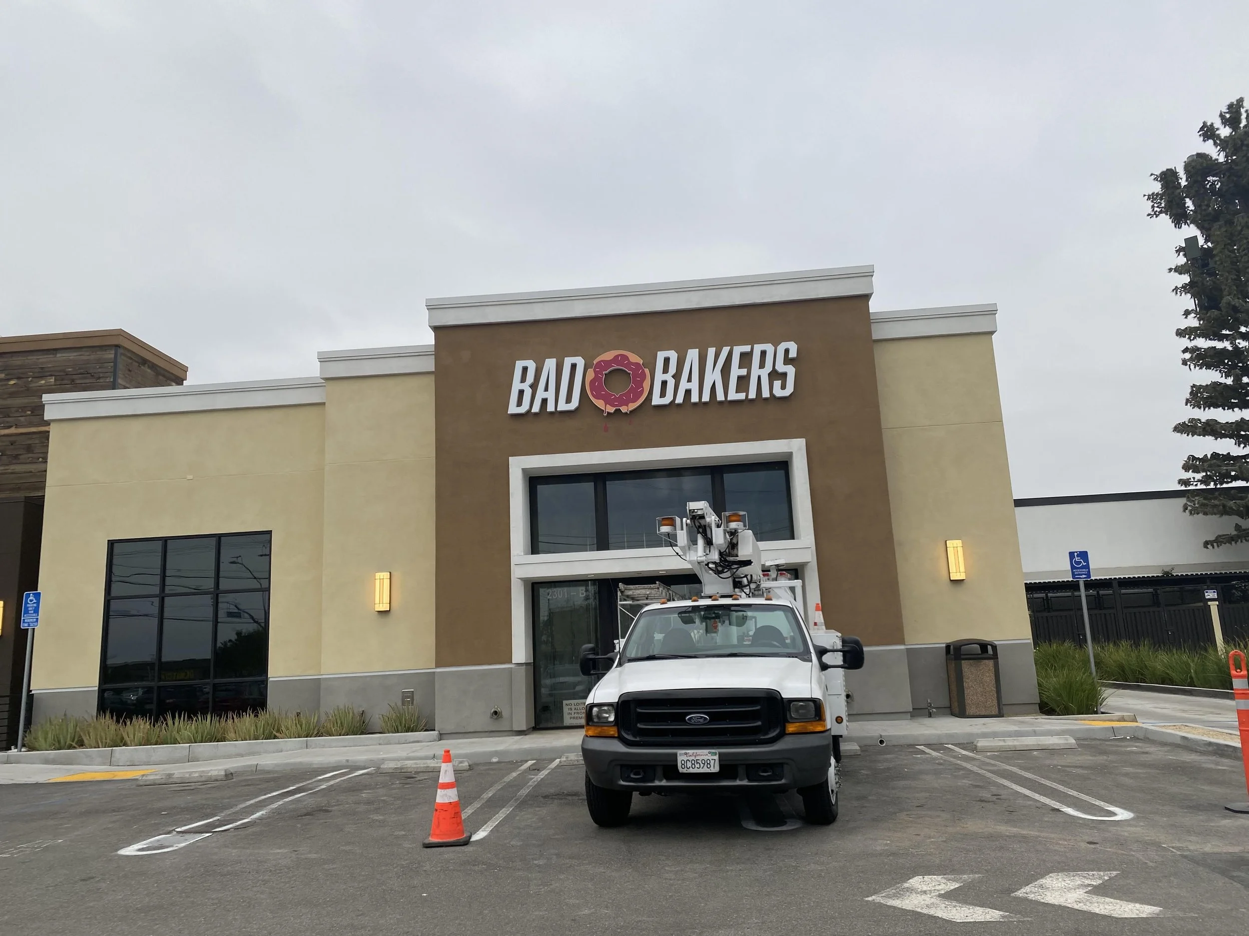 Bad Bakers - Santa Ana