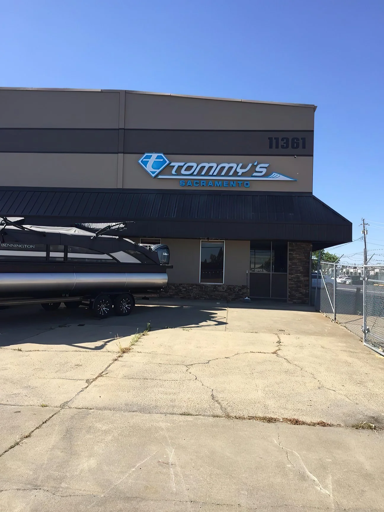 Tommy's Boats Sacramento