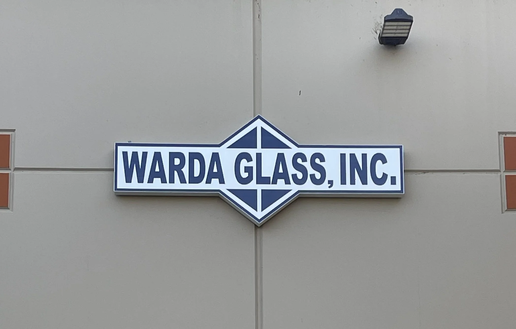 Warda Glass Inc. 