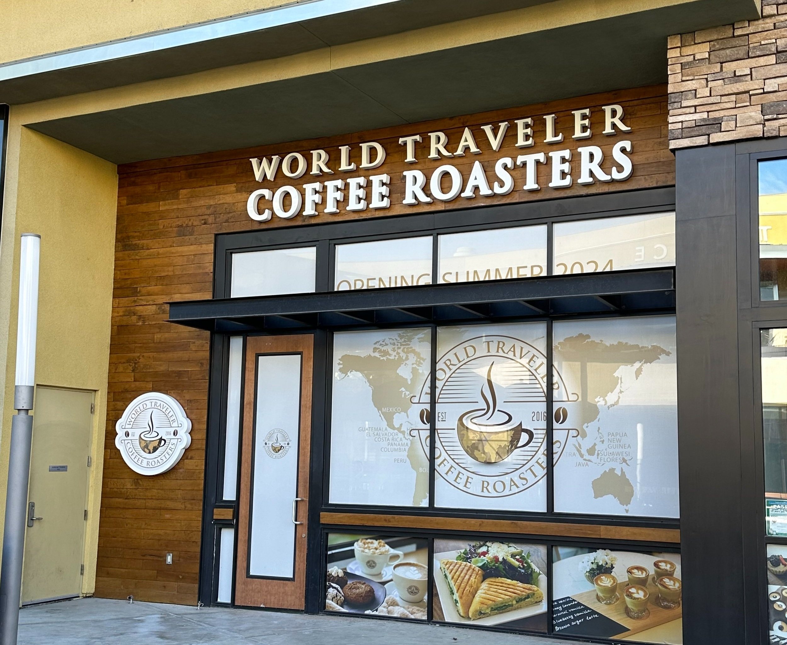 World Traveler Coffee Roasters - Galleria at Roseville