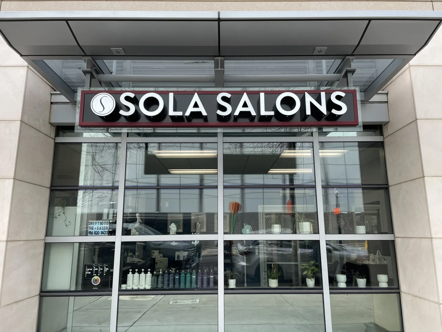 Sola salons.webp