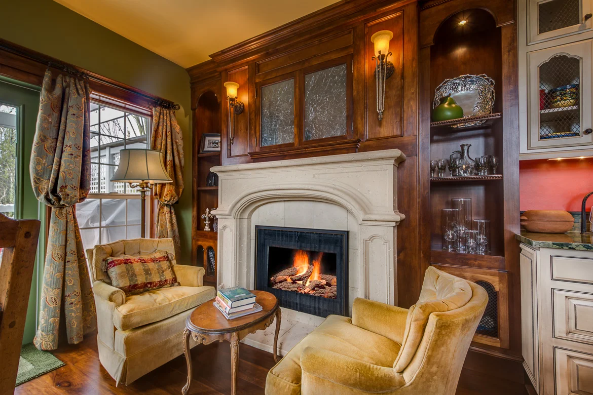 519 Talbott St La Conner-4 Blended -Edit2016-SMALL.jpg