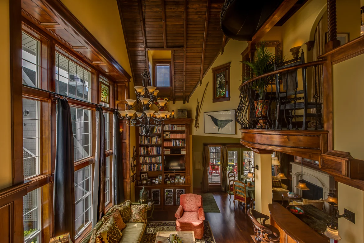 519 Talbott St La Conner-62 Blended 2016-SMALL.jpg