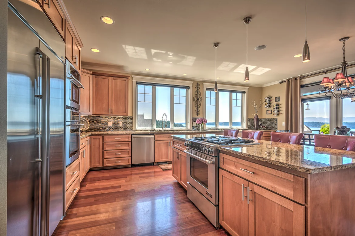 462 Eagle Crest HDR-172016-SMALL.jpg