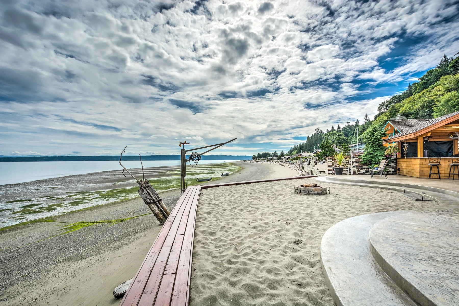 809 Port Susan Terrace Rd HDR Camano Island-7-1800x1200 sRGB.jpg